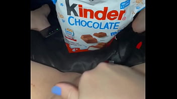 Cewek Arab 18 Tahun Perawan Di Beverly Hills Los Angeles, Ngocok Pussy Mulusnya Pakai Coklat Panas, Pengen Dientot Bbc Sekarang Juga