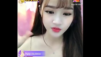 Gadis Asia Imut Banget Lagi Hot Livestream Di Uplive