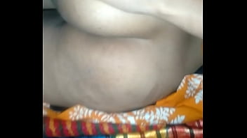 Pantat Seksi Bibi Sandhya India Yang Menggoda