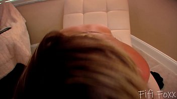 Malam Kencang Ibu Dan Anak: Nikki Brooks Menggoda Dari Sudut Pandang Anak