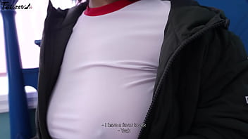 Pacar Korea Berpayudara Besar Berperan Dengan Stoking Hitam Yang Menggoda