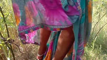 Bercinta Liar Di Alam Terbuka India