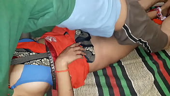 Bercinta Liar Dengan Orang India Di Lantai