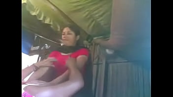 Pasangan Desi Berani Bercinta Dengan Ganas