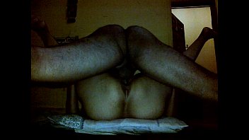 Mami Indonesia Berasap, Pantat Montok Dan Memek Basah Ditusuk Empat Jari Lalu Digoyang Kasar