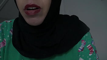 Istri Hot Arab Yang Suka Ditipu Suami