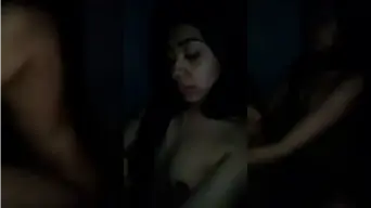 Bercinta Liar Dengan Kekasih Di Tengah Kegelapan