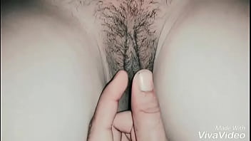 Memek Istri Desi Yang Menggoda