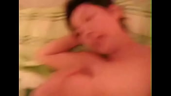 Gadis Tionghoa 19 Tahun, Siap Diterjang Tenggorokan Dalam