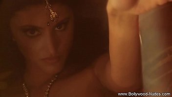 Pacar India Perempuan Berani Bugil Dan Menggoda