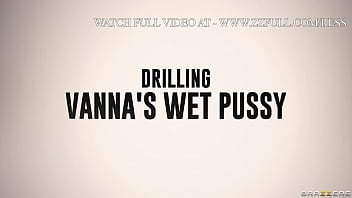 Mengebor Memek Basah Vanna Bardot, Streaming Penuh Di Brazzers