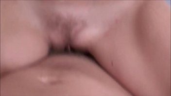 Terapi Keluarga Panas: Liburan Musim Semi Ibu Tiri Dan Anak Laki Yang Tak Terkendali