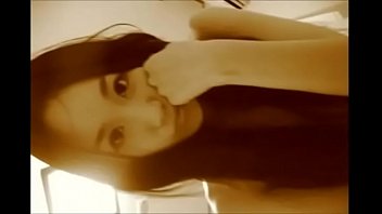 Kamera Panas Gadis Seksi Model China Merekam Adegan Intimnya Sendiri