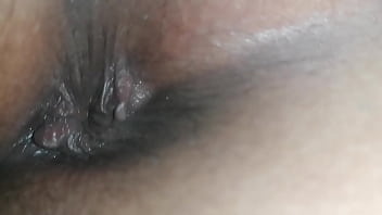 Pantat Montok Istri Arab Yang Menggoda