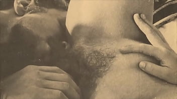 Fantasi Mesum Dengan Kakak Tiri Bergaya Retro