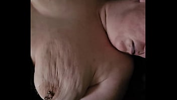 Ejakulasi Di Wajah Ibu Tiri