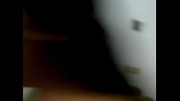 Gadis Desi Imut Basah Kuyup Usai Mandi, Tubuhnya Menggoda Dan Siap Dipeluk