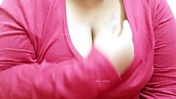 Payudara Seksi Priya, Bhabhi Desi Yang Menggoda