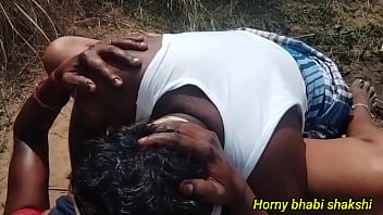 Gadis Desi 25 Tahun Dihajar Habis-habisan Oleh Sahabat Karibnya