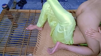 Kakak Tiriku Dari India Tak Membiarkanku Mengerjakan Pr Dan Memuaskanku Hingga Dia Puas