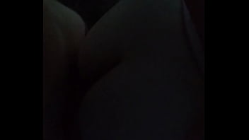 Kinzy Jo Ngehis Sampai Puas Lalu Menunduk Siap Ditunggangi