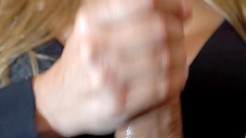 Gadis Jepang Telanjang Menunggangi Dari Belakang Dengan Liar