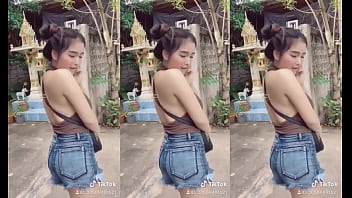 Gadis Asia Nakal Yang Menggoda