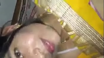 Gadis Desi Yang Menggoda Dan Penuh Gairah