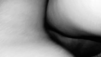 Menyerah Melayani Mertua Saat Suami Lembur, Adegan Panas Pengantin Baru India