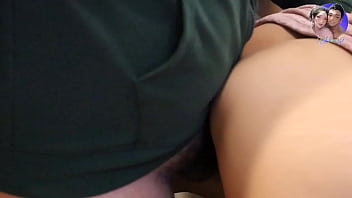 Gadis Thai Seksi Dengan Kaki Mulus Yang Menggoda