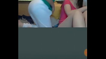 Live Streaming Panas: Adu Mesra Dua Cewek Seksi