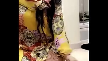 Desi Yang Kedua: Rayuan Ganas Di Ranjang