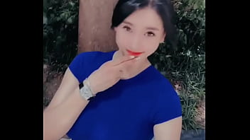 Gadis Asia Montok Dengan Payudara Dan Pantat Yang Menggoda