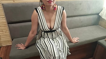 Jija Ji Tergoda Tubuh Seksi Saali, Dihardiki Lubang Memek Dan Pantatnya Dengan Audio Hindi