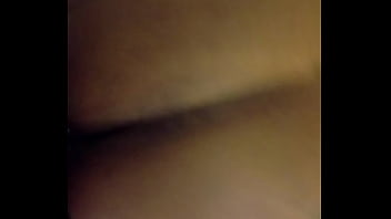 Menerima Tembakan Dari Belakang Di Tiongkok