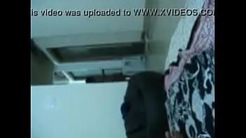 Desi Bibi Yang Menggoda Dan Berahi