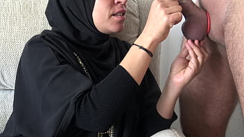 Nyonya Arab Prancis Di Marseille Yang Suka Ditonton Suaminya Digituin