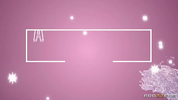 Menggoda Dan Basah: Saat Boneka Manis Ini Melelehkan Cairan Panasnya