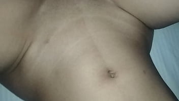 Gadis India Yang Menggoda Dengan Tubuh Seksi Dan Aura Erotis