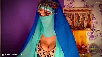 Gadis Muslim Berhijab Siap Menggoda Di Webcam | Ayo Tonton Dan Nikmati Sensasinya Sekarang!