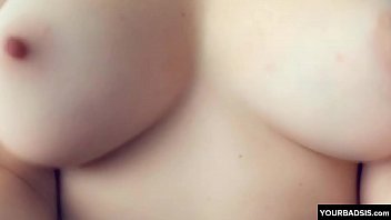 Kakak Tiriku Yang Nakal Memenuhi Celana Dalamku Dengan Cairan Panasnya