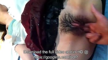 Muncratan Menggoda Dari Gadis Asia