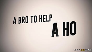 Seorang Teman Baik Yang Siap Membantu Gadis Nakal