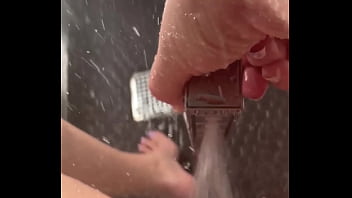 Langkah Mesra Tiri Yang Menggoda Saat Bermasturbasi Di Pancuran Cerah – Remaja Amatir Dari Saudi Arabia, Si Putih Salju Di Los Angeles Usa