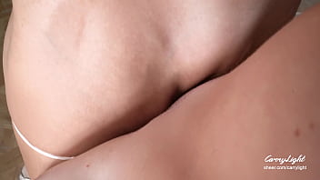 Ibu Tiri Menangkap Anak Tirinya Dengan Ereksi Dan Membantu Cepat Keluar Di Vaginanya Saat Suaminya Tidak Ada Di Rumah