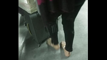 Pantat Sempit Desi Yang Menggoda Dan Tak Tahan Untuk Dimainkan