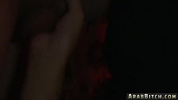 Ranjang Pelacur Afgan Dipenuhi Gadis Arab Montok Berpayudara Besar