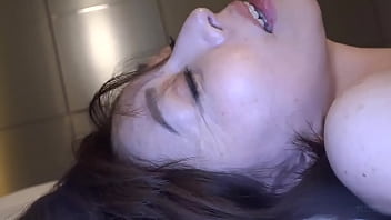 Gadis-gadis Asia Yang Menggoda Dan Siap Memuaskan Hasratmu