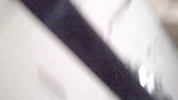 Desi Bidadari Dapur Yang Menggoda Dengan Payudara Montok Dan Pantat Seksi