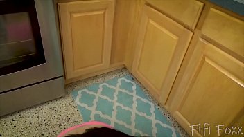 Kisah Mesra Rahasia Putri Tiriku Yang Berambut Cokelat – Pov Remaja Nakal Lenna Lux